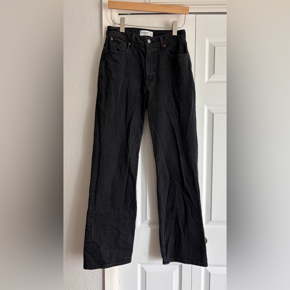 Abercrombie & Fitch CURVE LOVE The 90s Relaxed Jean High Rise - Picture 6 of 8